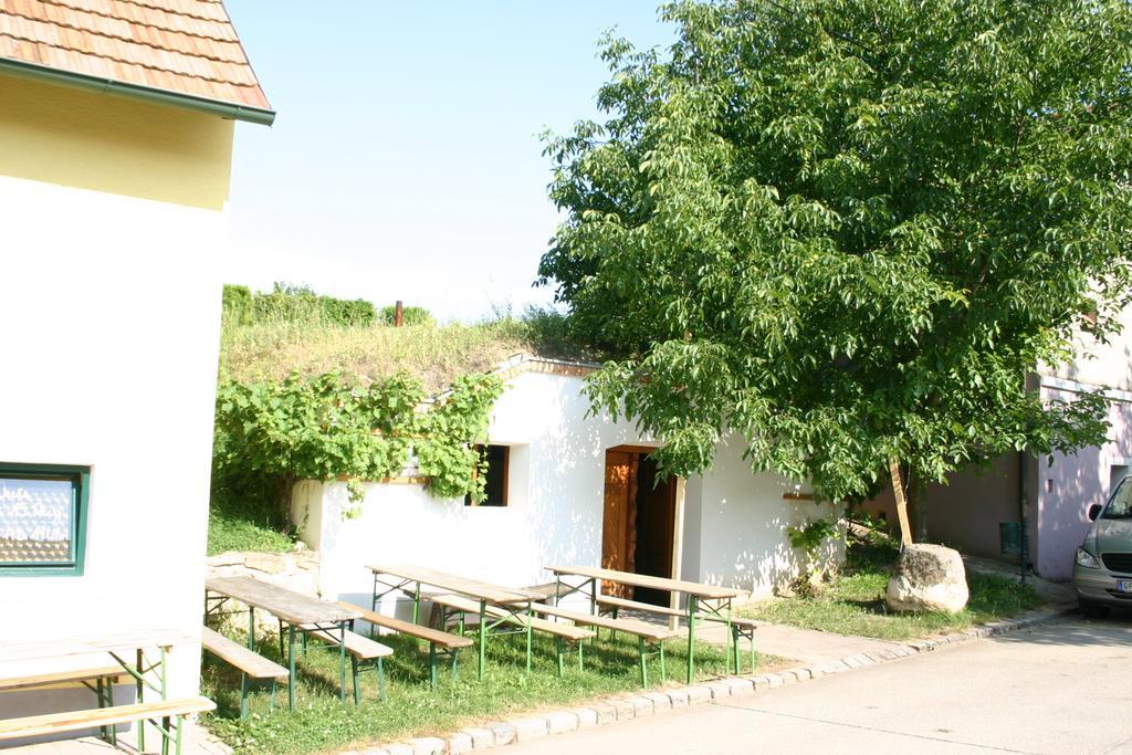 Weingut Martinshof Hotel Sankt Ulrich  Ngoại thất bức ảnh
